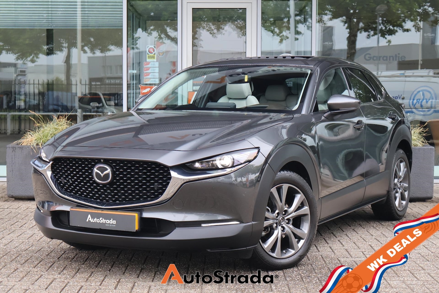 Mazda CX-30 - E-Skyactiv X Luxury 186pk | Pano | Leder | LED | Bose | Stoelverwarming | 360 Camera | Mem - AutoWereld.nl