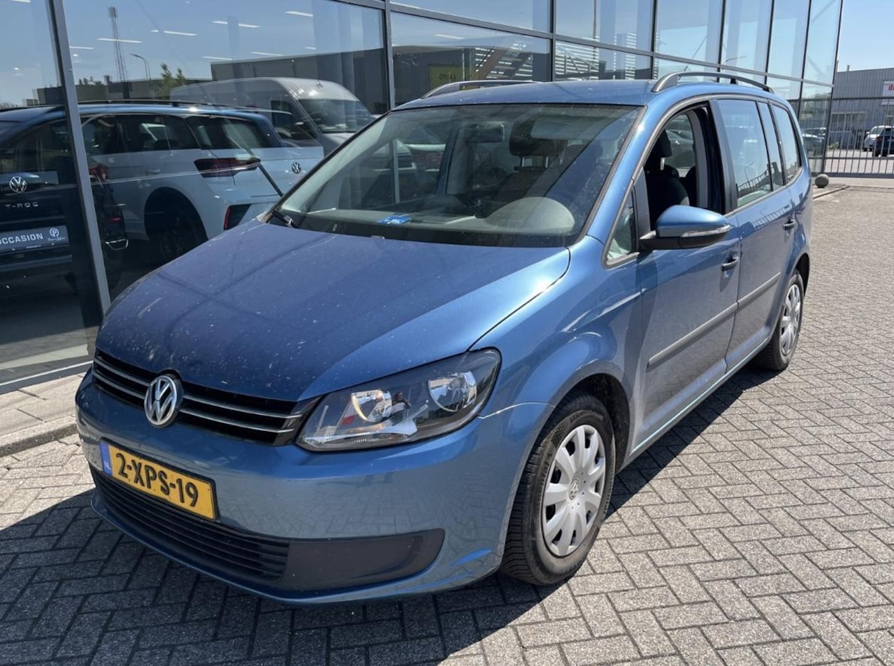 Volkswagen Touran - 1.2 TSI Trendline BLM 105pk | 1e eig - AutoWereld.nl