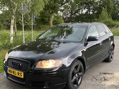 Audi A3 Sportback - 2.0 FSI Ambiente