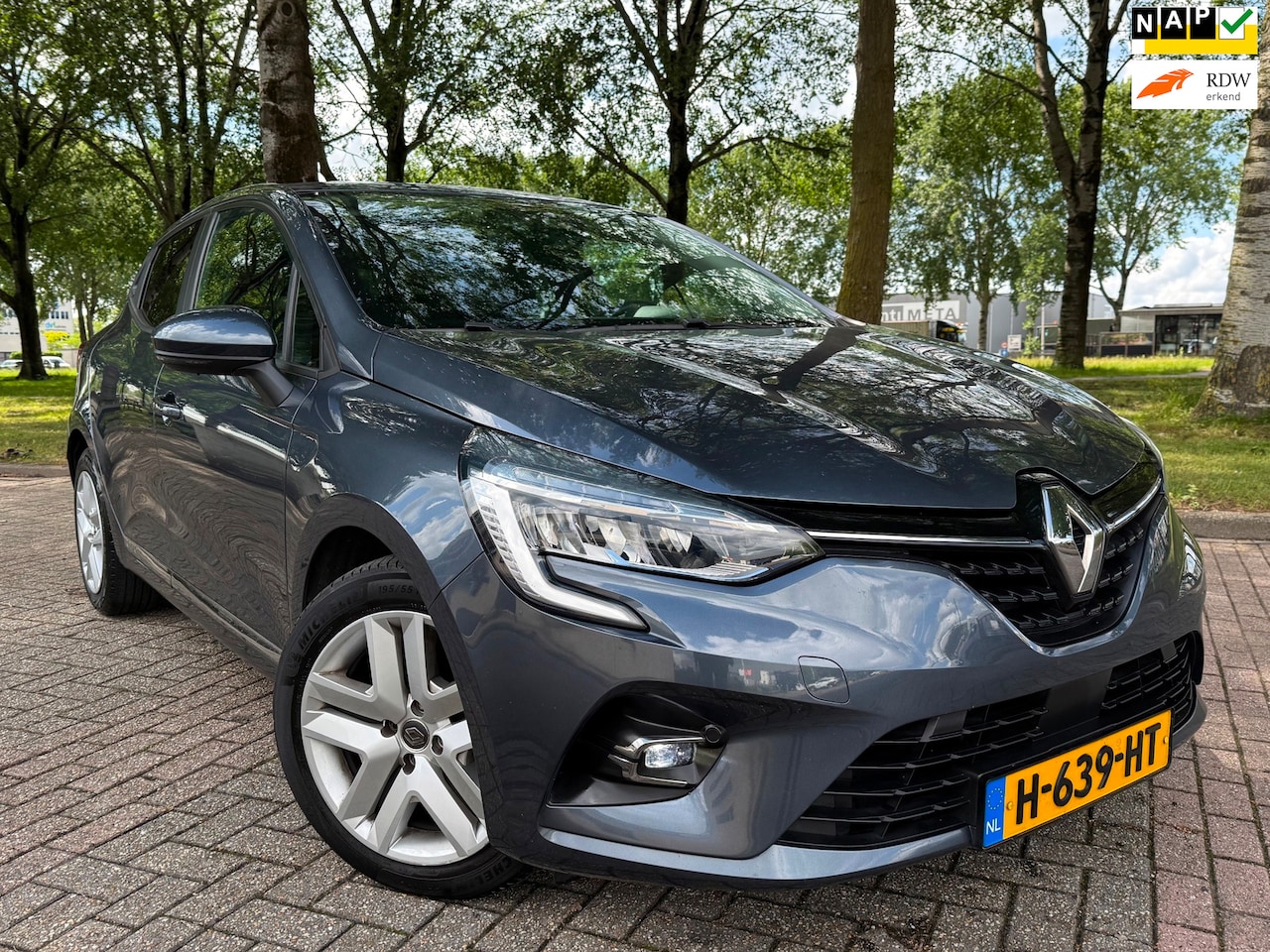 Renault Clio - 1.0 TCe ned geleverd nap - AutoWereld.nl