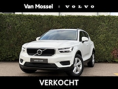 Volvo XC40 - T2 Handg. Momentum Core | Trekhaak | AppleCarplay | Trekhaak | Bluetooth | NAV |