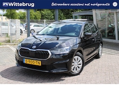 Skoda Fabia - 1.0 TSI 95pk Ambition / Navigatie / APP Connect / LED / Parkeersensoren A / Airco