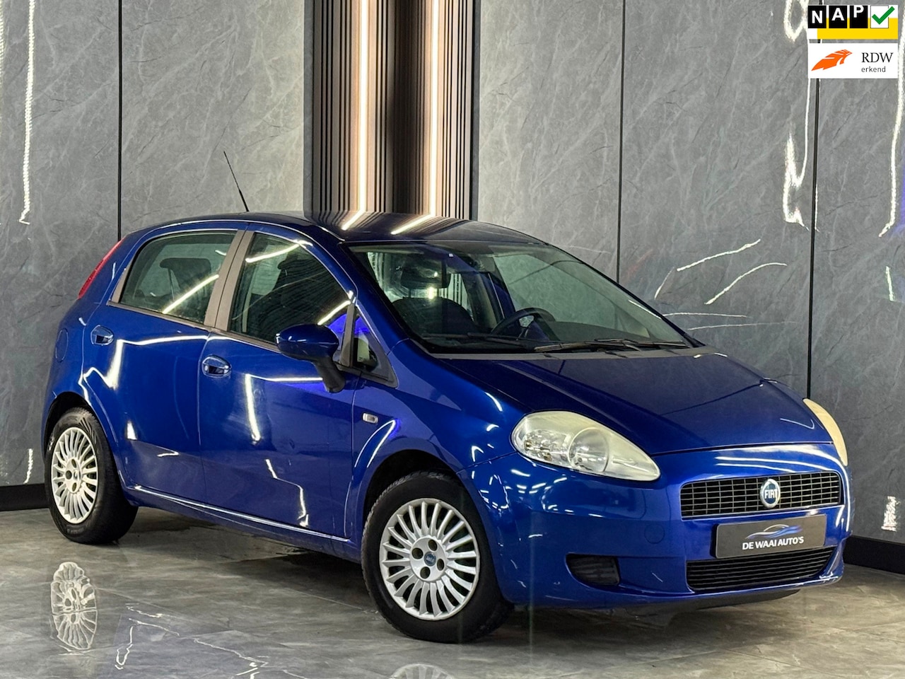 Fiat Grande Punto - 1.2 Dynamic |Navi|Stuurbed|elek. Ramen|NAP|Boekjes - AutoWereld.nl