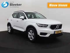 Volvo XC40 - 1.5 T2 130 pk Mom.core Airco LED Trekhaak 1600 kg Licht/regen sensor Cruise Navi