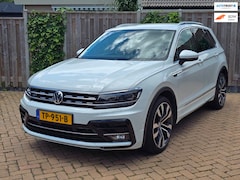 Volkswagen Tiguan - 2.0 TSI 4Motion R-Line-Highline Trek, Cam, 20 Inch, App