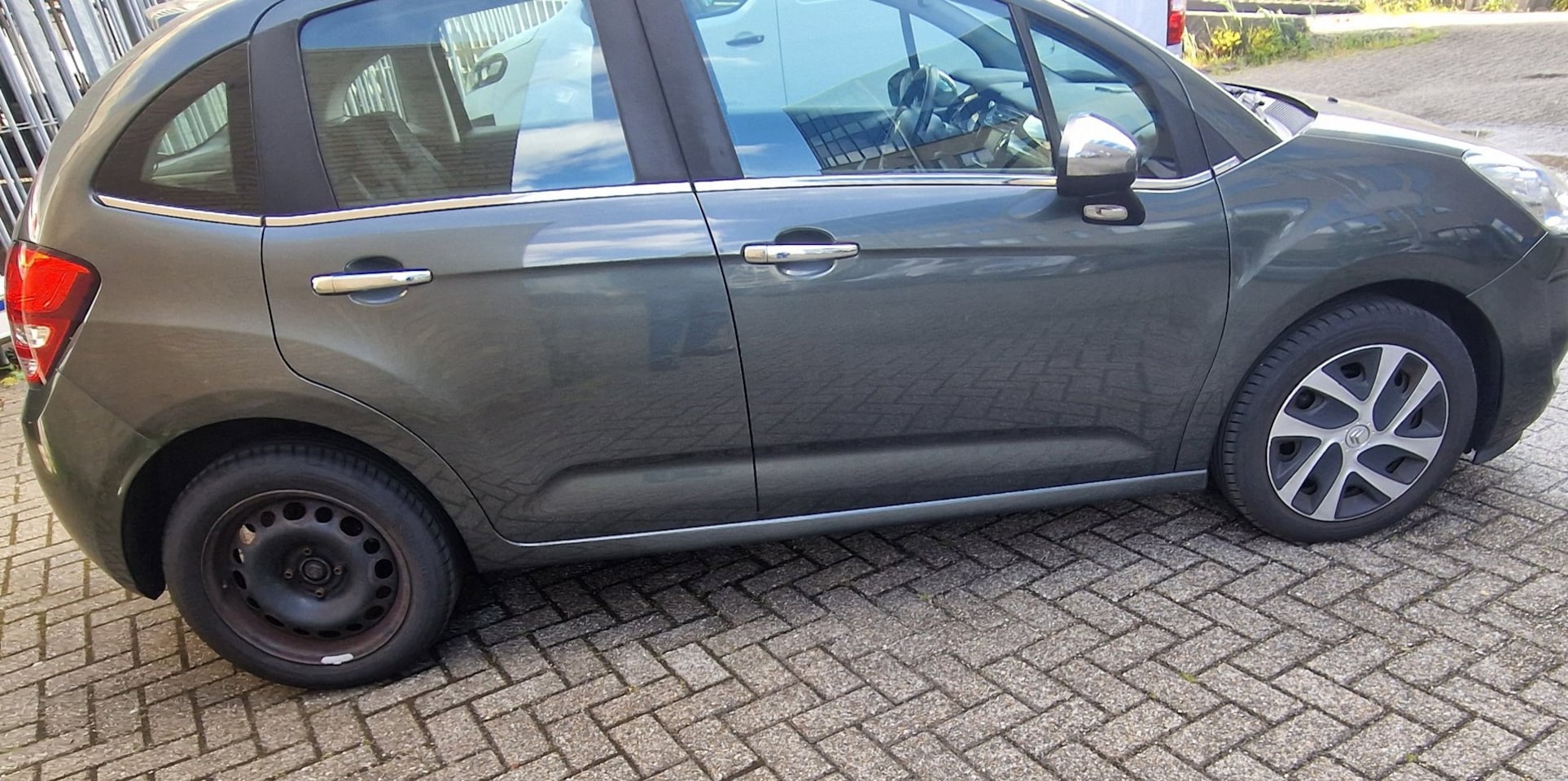 Citroën C3 - 1.6 e-HDi Collection 1.6 e-HDi Collection - AutoWereld.nl