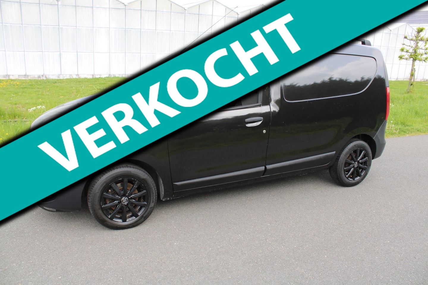 Dacia Dokker - 1.5 dCi 90 Ambiance met Navigatie en Airco - AutoWereld.nl