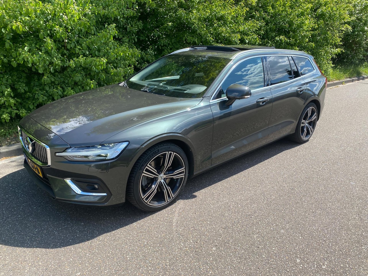 Volvo V60 - 2.0 T6 AWD Inscription Full options! - AutoWereld.nl