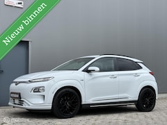 Hyundai Kona Electric - EV Premium 64 kWh - luxe uitvoering - SOH 90%