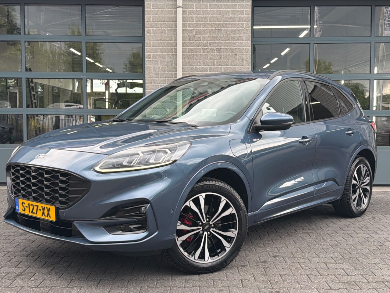 Ford Kuga - 2.5 PHEV ST-LINE |TREKHAAK|NAVIGATIE| - AutoWereld.nl