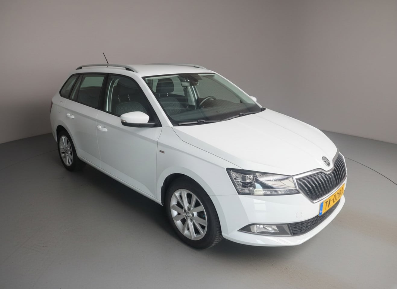 Skoda Fabia Combi - 1.0 TSI Clever 1.0 TSI Clever, Clima, PDC, Cruise, LM, Led, Xenon, NAP