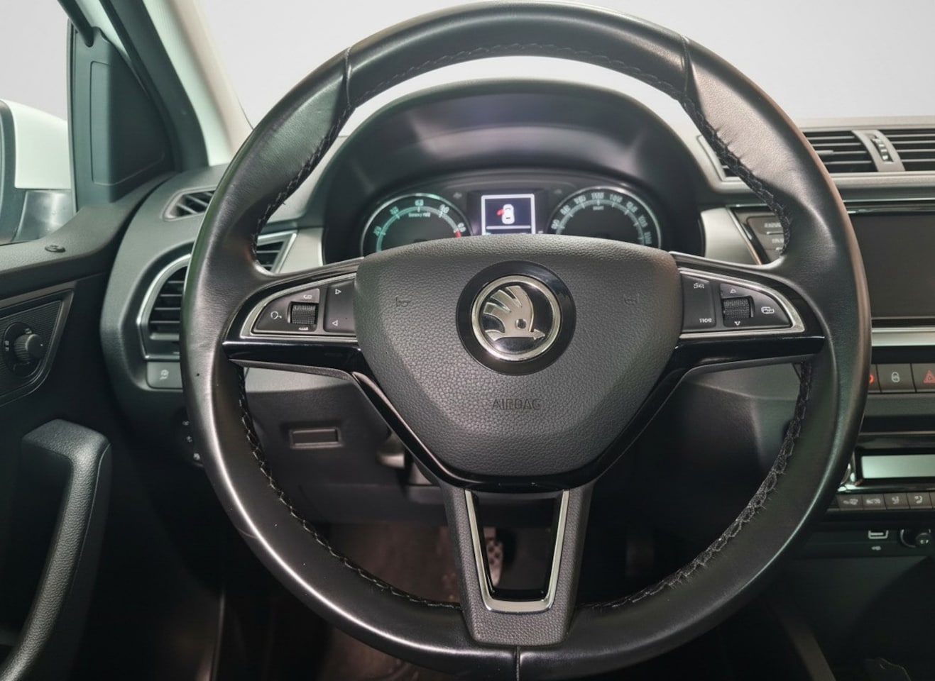Skoda Fabia Combi - 1.0 TSI Clever 1.0 TSI Clever, Clima, PDC, Cruise, LM, Led, Xenon, NAP