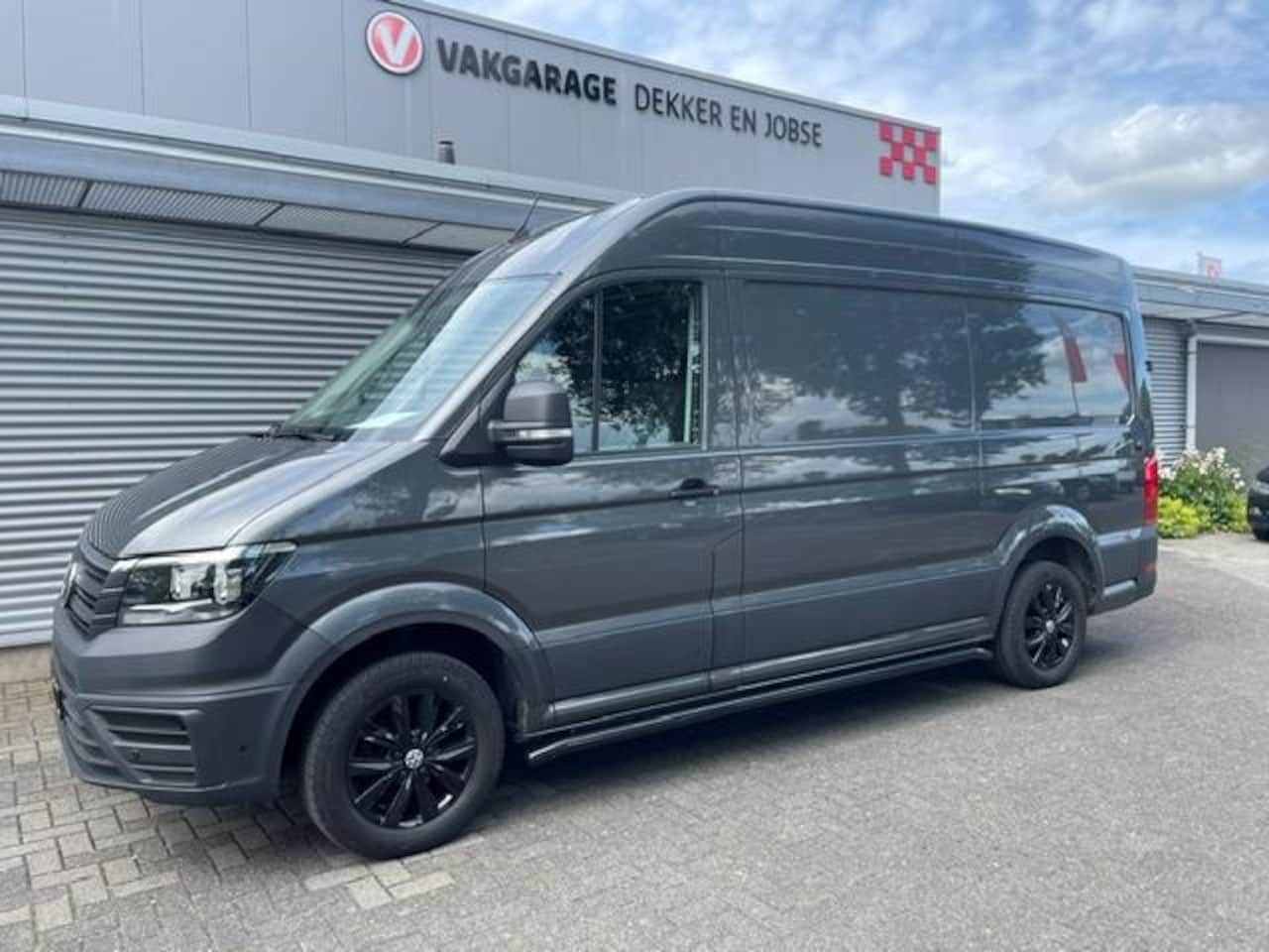 Volkswagen Crafter - 2.0 TDI 141pk L3H3 Euro6 Airco - AutoWereld.nl