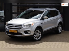 Ford Kuga - 1.5 Titanium 4WD | 182PK | 4x4 | Cruise | Navi | Camera | Stoel/Stuur Verwarming | Clima |