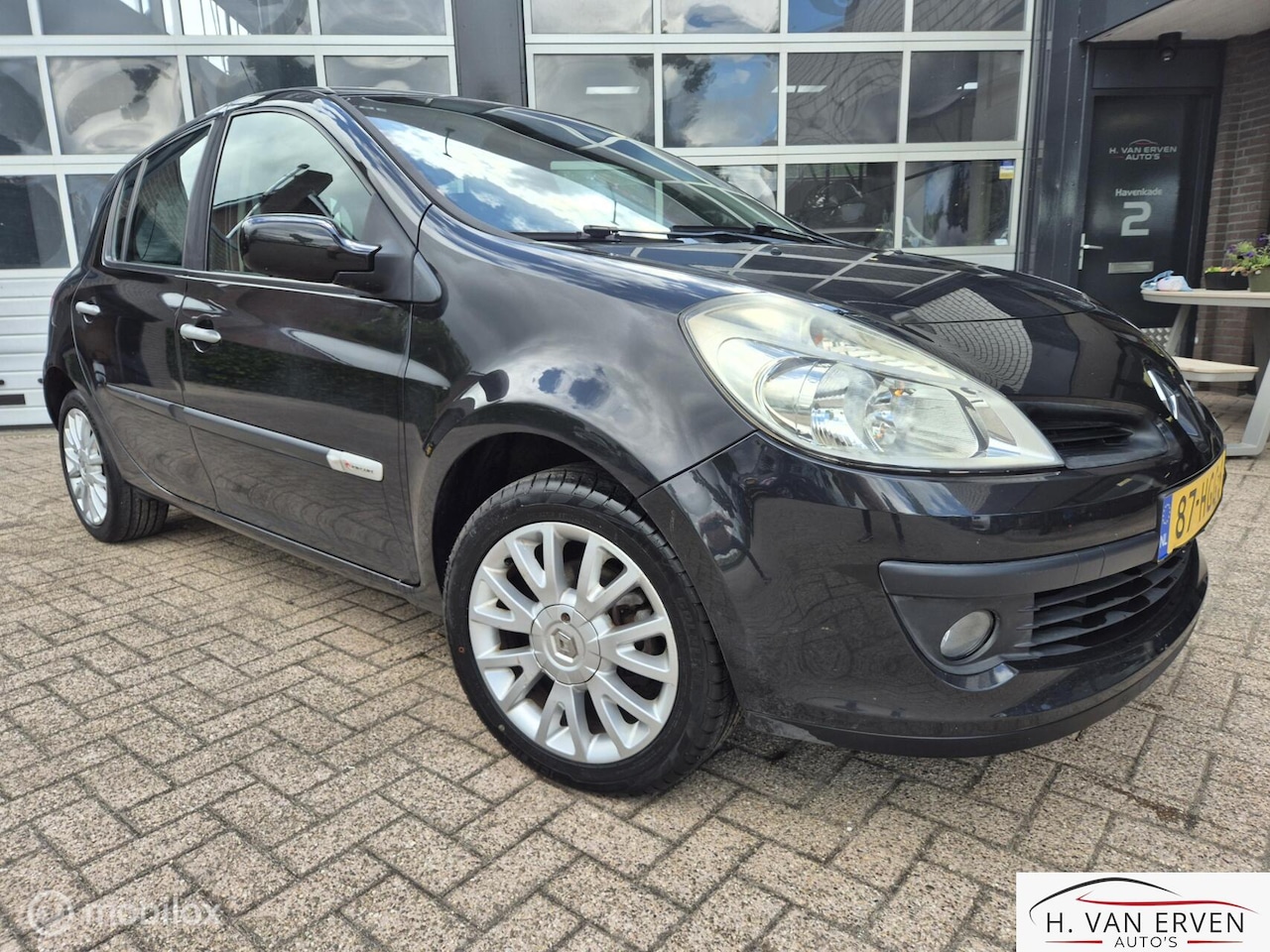Renault Clio - 1.2-16V Rip Curl AIRCO CRUISE 16" NAP - AutoWereld.nl