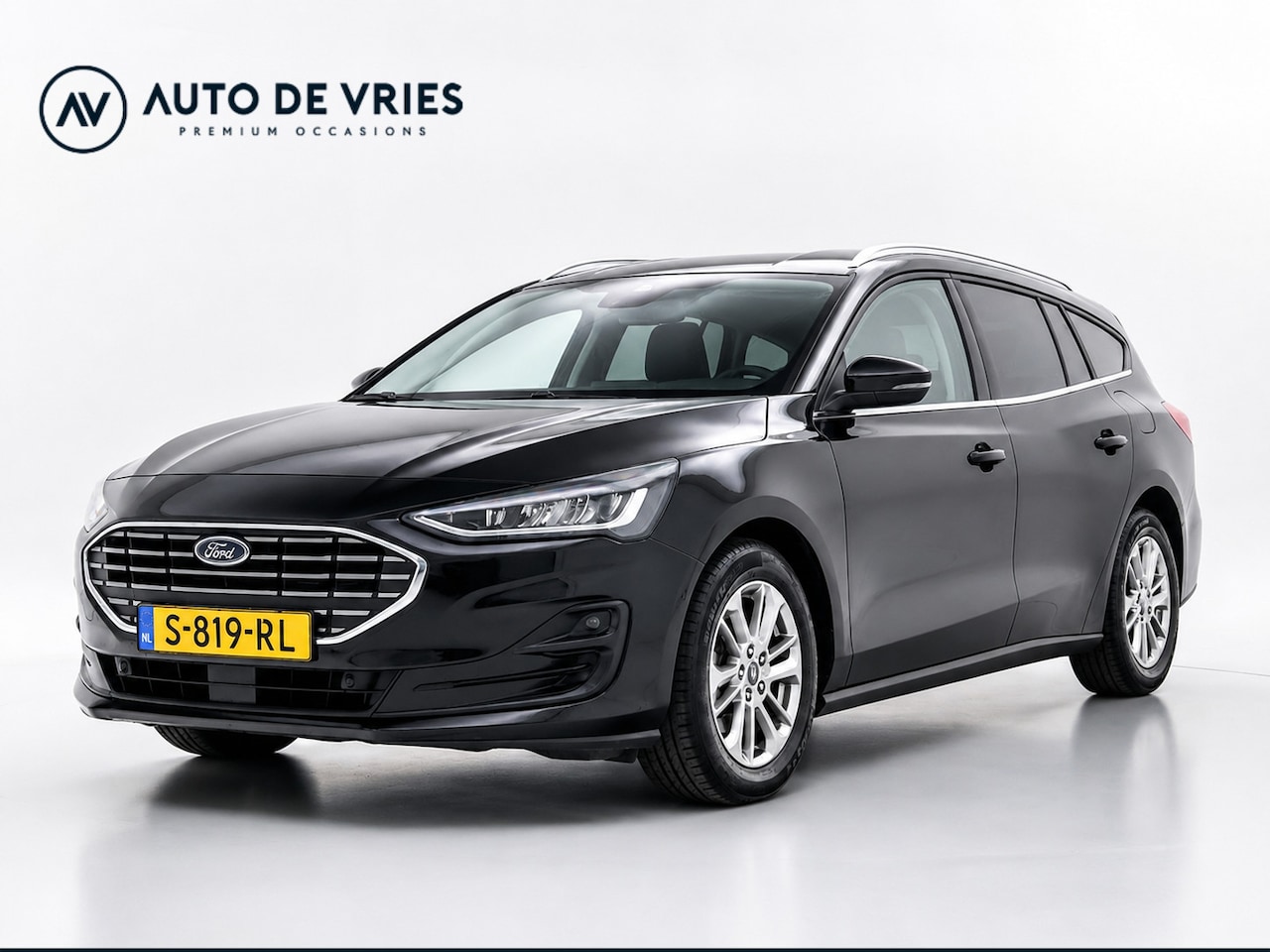 Ford Focus Wagon - 1.0 EcoBoost Hybrid 125pk Titanium | Full LED | Groot scherm Navigatie | 1e Eigenaar - AutoWereld.nl