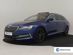 Skoda Superb Combi - 1.4 TSI iV Sportline Business 218PK DSG/AUTO Trekhaak uitklapbaar | Elekt Glazen panorama