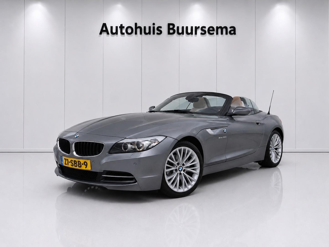 BMW Z4 Roadster - sDrive23i*6-Cilinder*Handbak*NL-Auto*PDC*Cruise-Control*Navi*Bluetooth - AutoWereld.nl