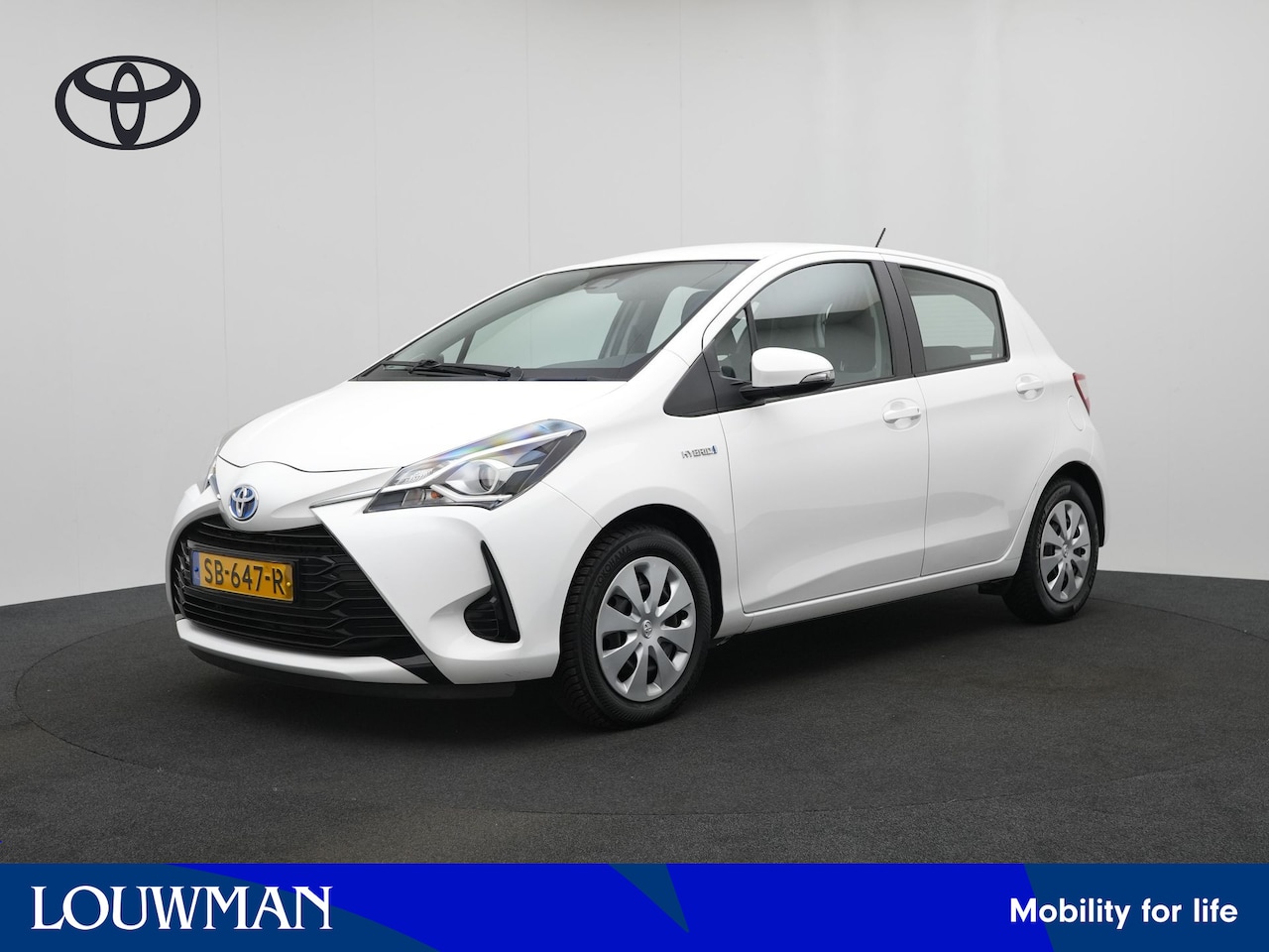 Toyota Yaris - 1.5 Hybrid Aspiration | NL Auto | Dealer onderhouden | Onderweg-naar-dealer - AutoWereld.nl