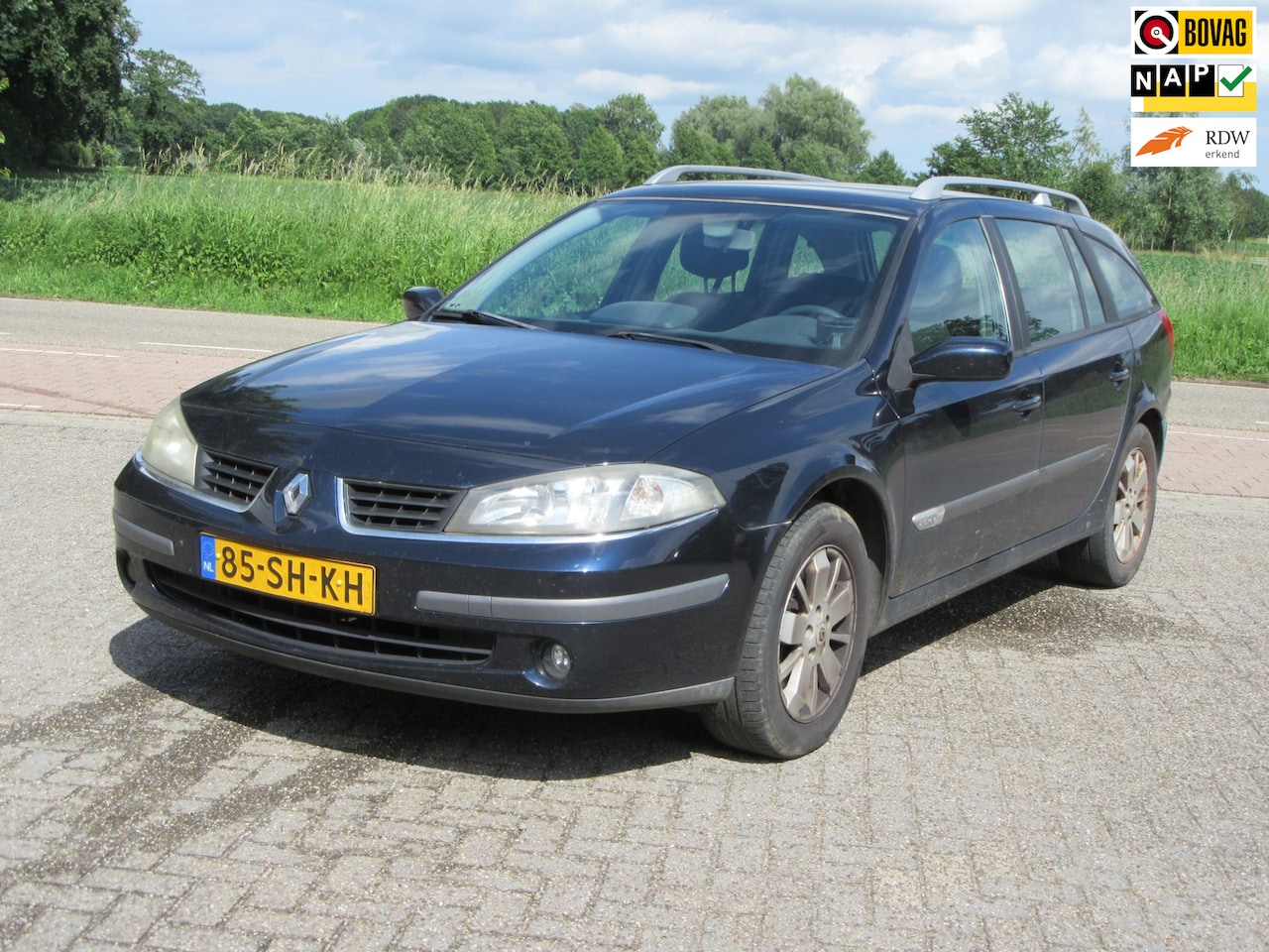 Renault Laguna Grand Tour - 2.0-16V Dynamique+Trekhaak+LPG - AutoWereld.nl