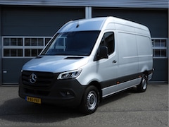 Mercedes-Benz Sprinter - 317 1.9 CDI L2H2 RWD AUT | 3.5t TREKHAAK | LED | CRUISE | CAMERA | MBUX