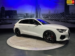 Audi A3 Sportback - 45 TFSI e S edition Competition *Navi*Camera*ACC