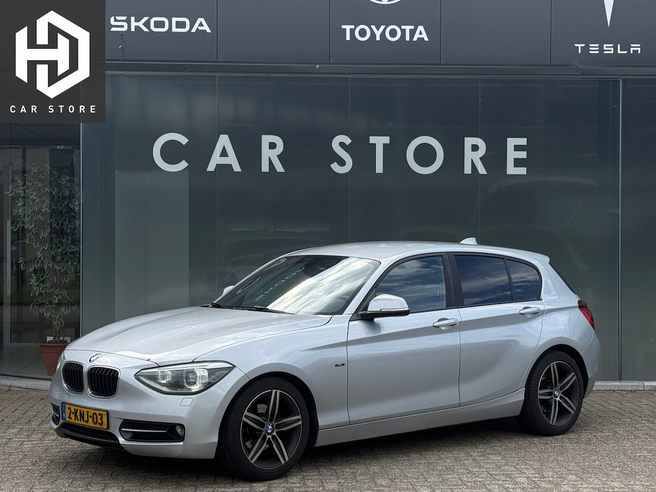 BMW 1-serie - 116i EDE Business Navi|Leder|PDC|Stoelverwarming - AutoWereld.nl