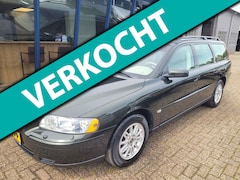 Volvo V70 - 2.4 Kinetic 1e Eigenaar & Dealer onderhouden