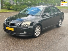 Toyota Avensis - 2.0 VVTi Luna