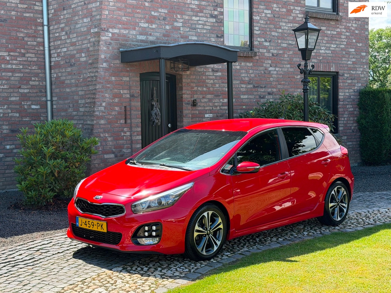 Kia Cee'd - 1.0 T-GDi GT-Line Navi Camera Clima Cruise 5-drs - AutoWereld.nl