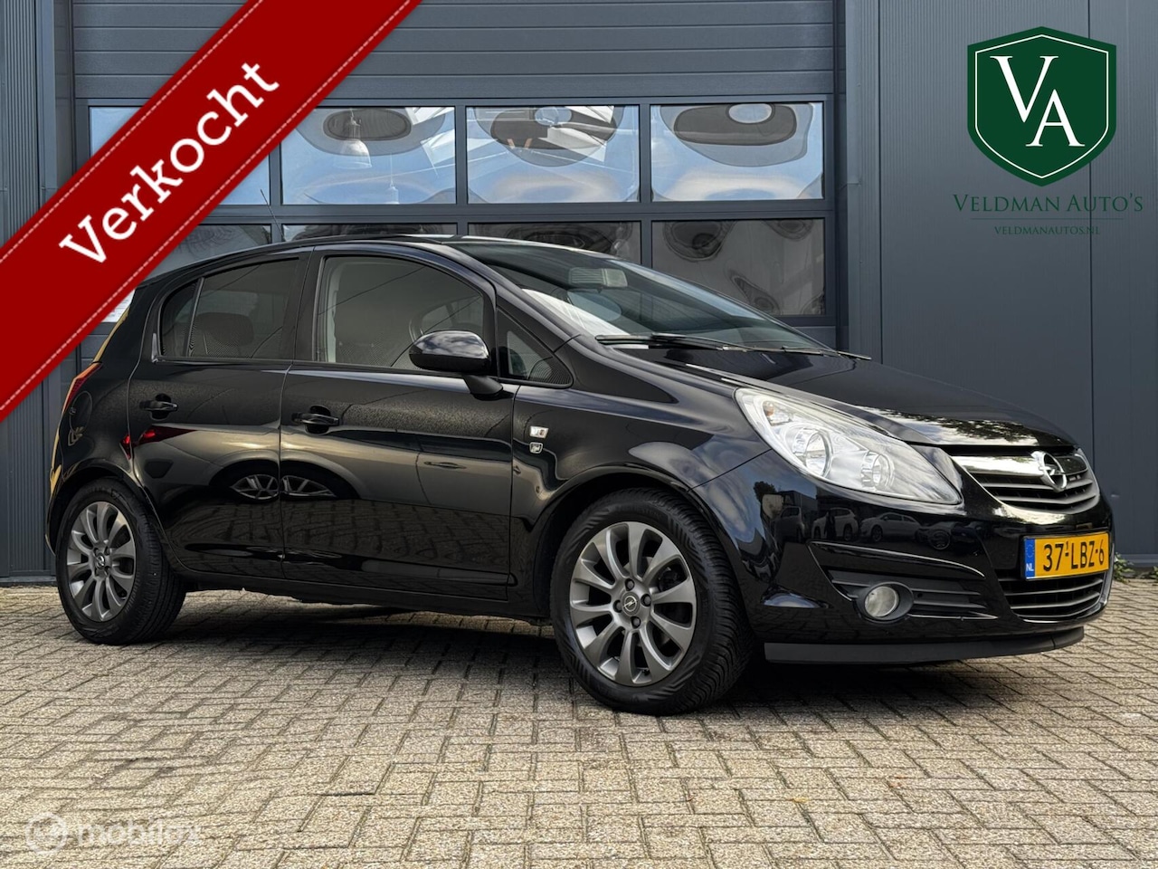 Opel Corsa - 1.2-16V Cosmo 1.2-16V Cosmo, Dealer Odh, Airco, trekhaak, 5deur - AutoWereld.nl