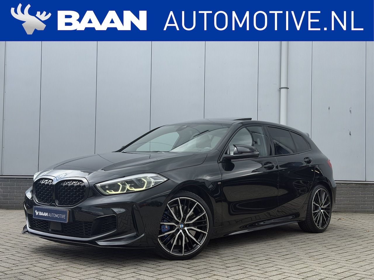 BMW 1-serie - M135i xDrive High Executive | Pano | Head-up | Harman/Kardon | Dealer onderhouden - AutoWereld.nl