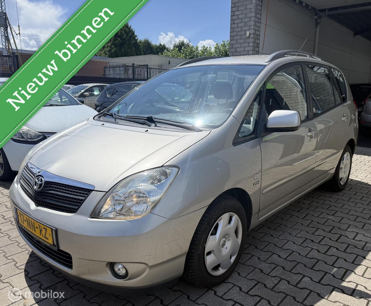 Toyota Corolla Verso - 1.8 VVT-i Linea Sol / Automaat / Clima - AutoWereld.nl