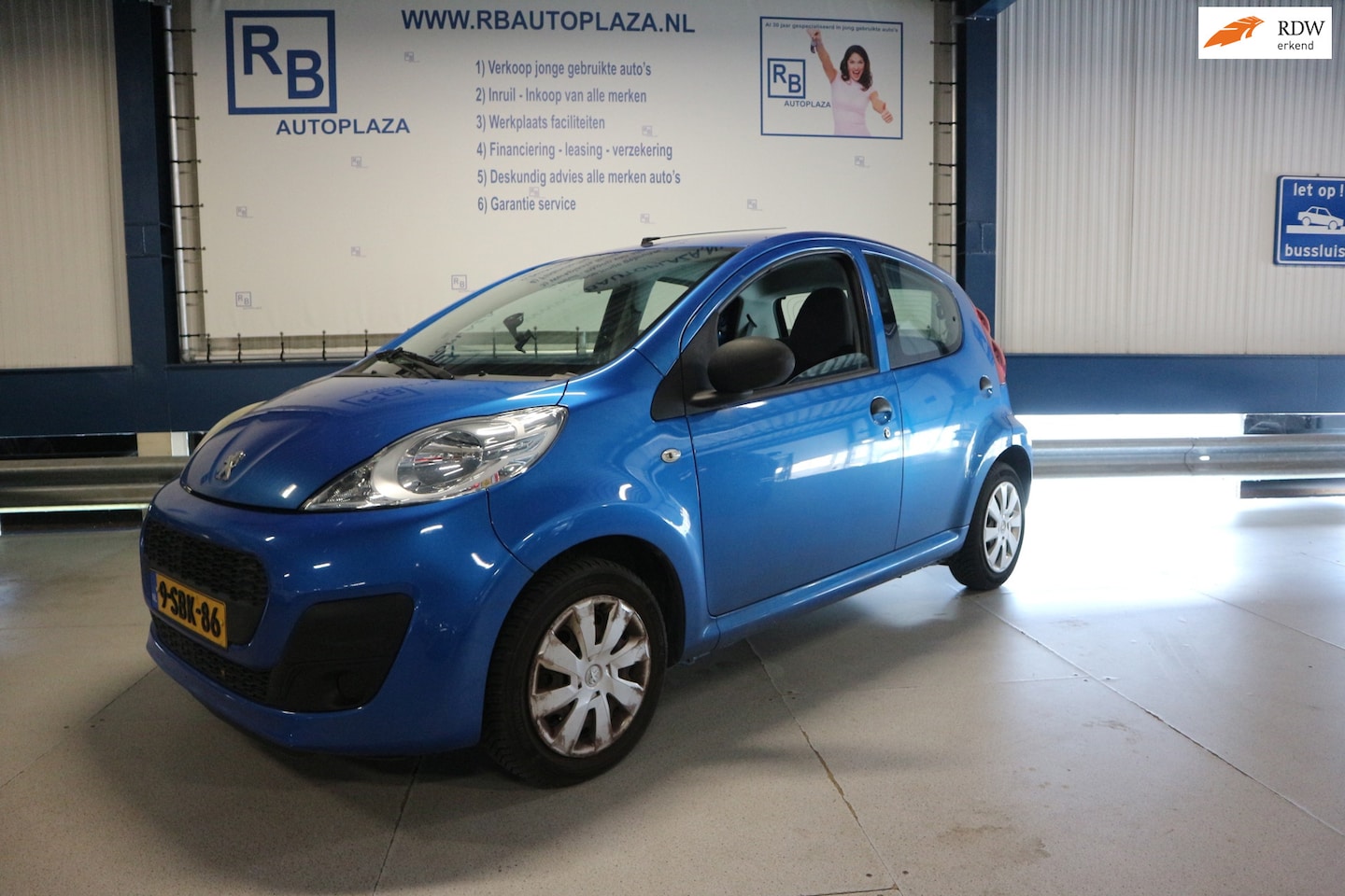 Peugeot 107 - 1.0 Access Accent / AIRCO / NAP / 5 DRS / LEUKE AUTO ! ! ! - AutoWereld.nl