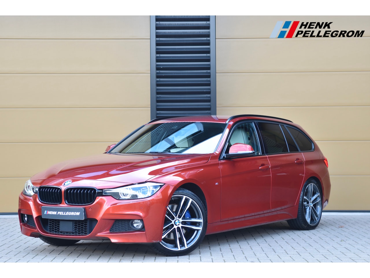 BMW 3-serie Touring - 320i M Sport Edition * Camera * Stuurverwarming * Trekhaak * Harman/Kardon * Head-up * - AutoWereld.nl