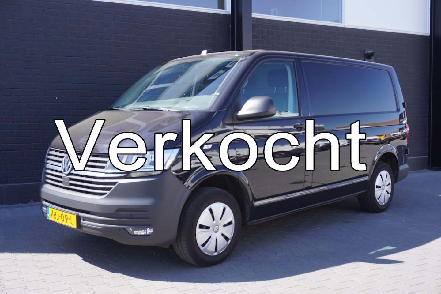 Volkswagen Transporter - 2.0 TDI 150PK Automaat EURO 6 - Airco - Navi - PDC - €18.950,- Excl. - AutoWereld.nl