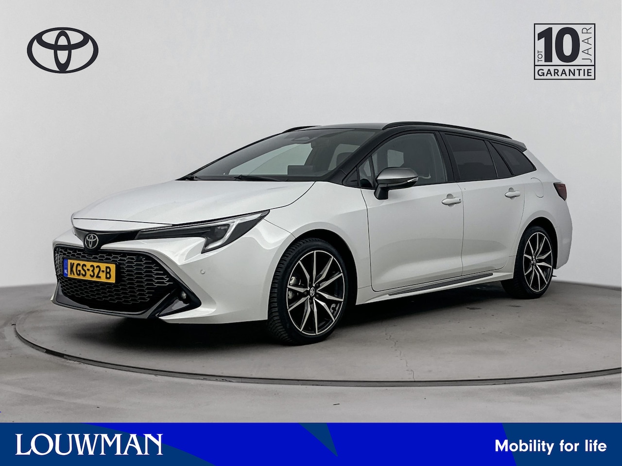 Toyota Corolla Touring Sports - Hybrid 200 Business GR Sport Plus | Parkeersensoren V+A | Stuur-Stoelverwarming | Onderweg - AutoWereld.nl