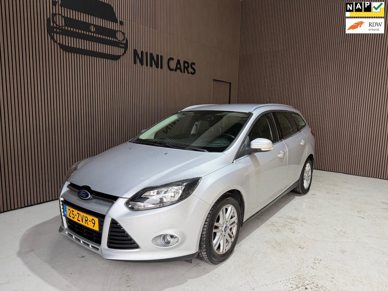 Ford Focus Wagon - 1.0 EcoBoost Titanium 1.0 EcoBoost Titanium nieuwe apk - AutoWereld.nl