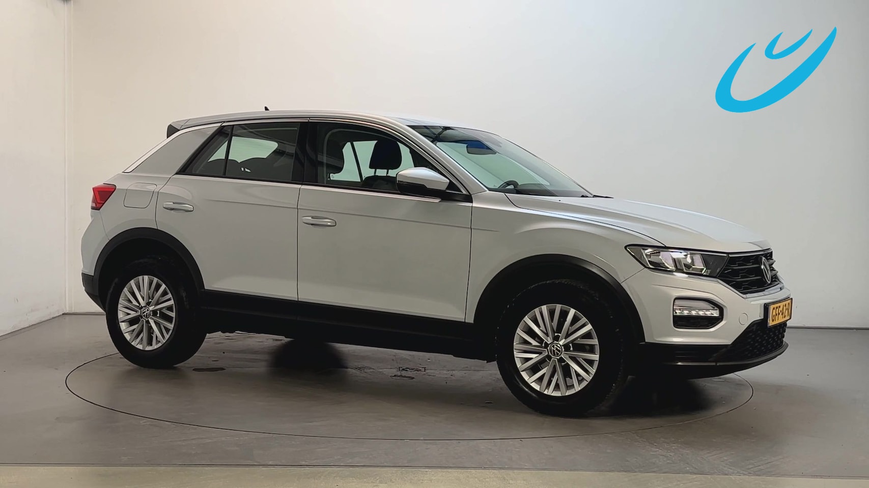 Volkswagen T-Roc - 1.0 TSI Style Navigatie Parkeersensoren DAB+ App-Connect - AutoWereld.nl