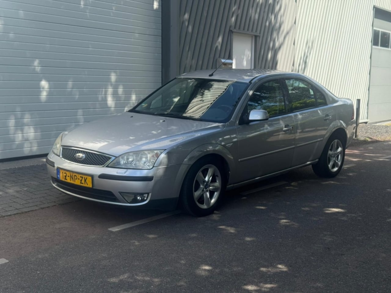 Ford Mondeo - 2.0-16V First Ed. - AutoWereld.nl