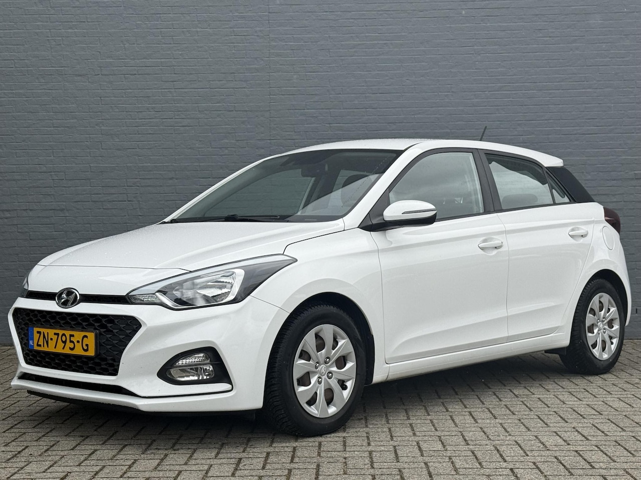 Hyundai i20 - 1.0 T-GDI Comfort Climate Control | Apple Carplay & Android Auto | Camera - AutoWereld.nl