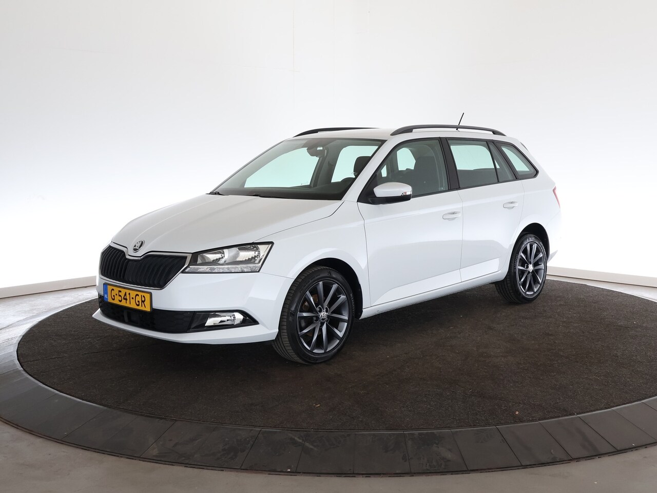 Skoda Fabia Combi - 1.0 TSI Business Edition | Carplay | Airco | - AutoWereld.nl
