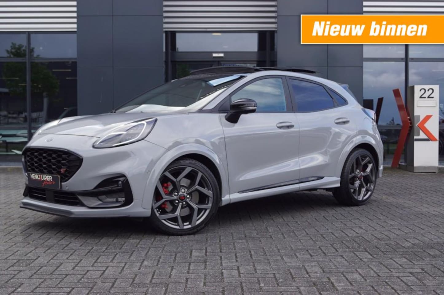 Ford Puma - ST Performance 170pk Aut. / Sportstoelen/ Panodak / 19 Inch LM/ BenO /Camera/ Navi - AutoWereld.nl