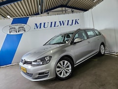 Volkswagen Golf Variant - 1.0 TSI Connected Series /Trekhaak / Camera / NL Auto
