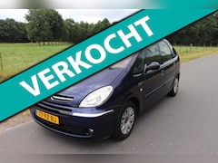 Citroën Xsara Picasso - 2.0i-16V Image Let op Motor loopt niet