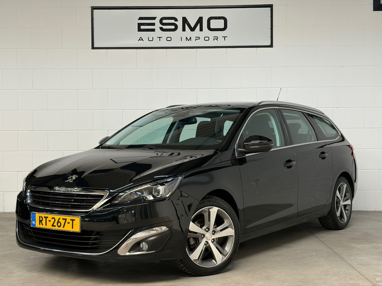 Peugeot 308 SW - 1.2 Automaat GT-line Panoramadak Camera - AutoWereld.nl