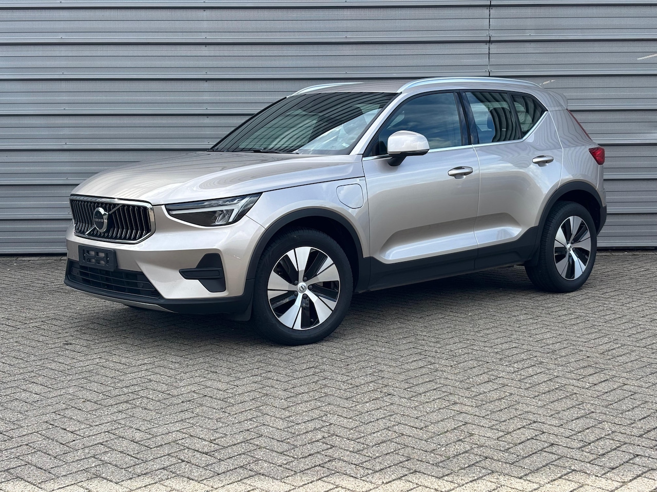 Volvo XC40 - T4 211PK Core Bright Park Assist Pack | Cruise control | Elektr. achterklep - AutoWereld.nl