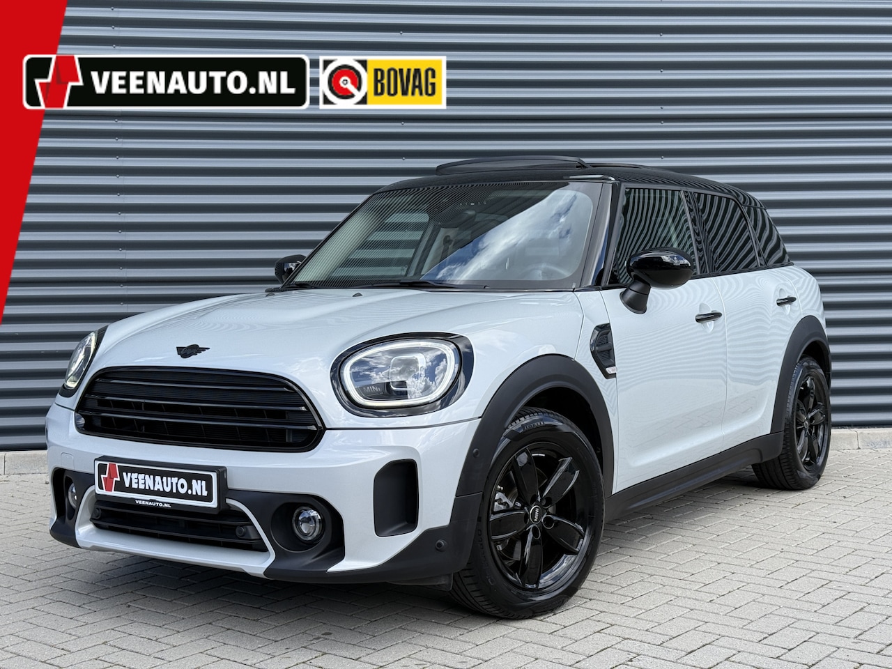 MINI Countryman - 1.5 Cooper Pano/H&K/Leder/Elec stoel/ Camera - AutoWereld.nl