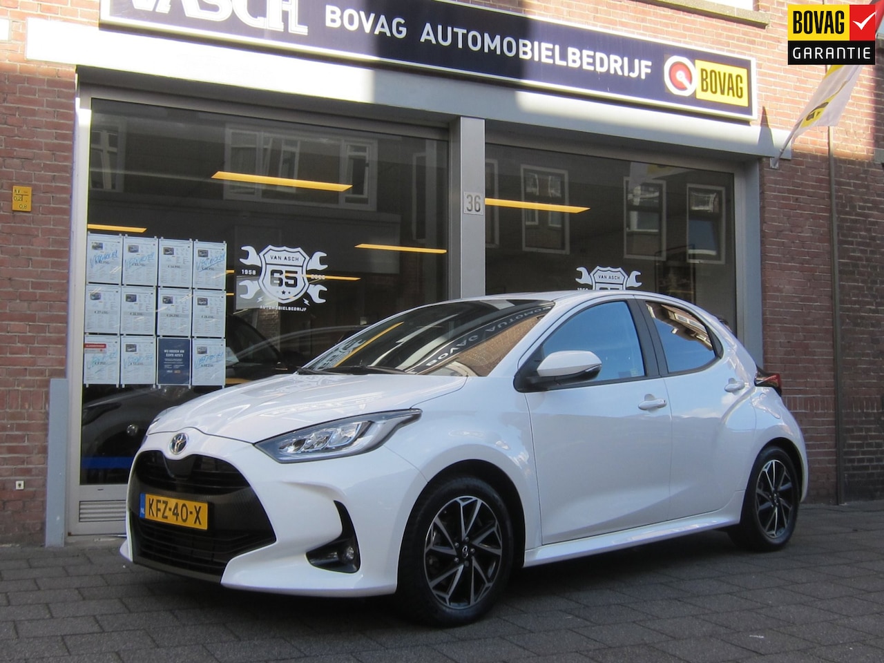 Toyota Yaris - 1.5 Hybrid 115 Active+ All In Prijs Bovaggarantie - AutoWereld.nl