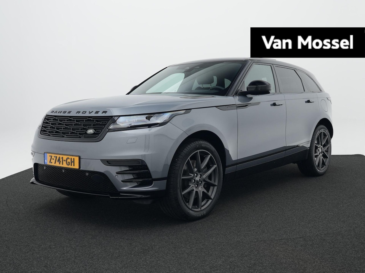 Land Rover Range Rover Velar - 2.0 P400e R-Dynamic HSE | Head Up | Panorama Dak | Cold Climate Pack | 21 Inch | Stuurverw - AutoWereld.nl